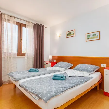 Apartments Dean & Marko & Luka * Fazana