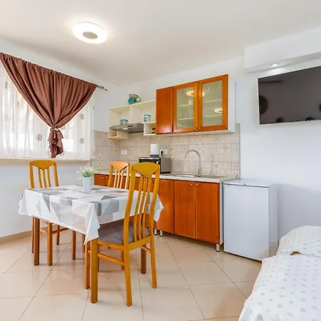Apartments Dean & Marko & Luka Fazana